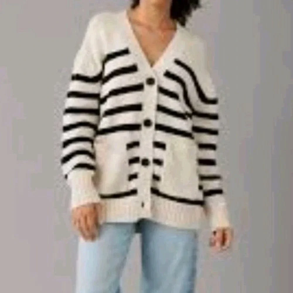 American Eagle Oversized Cardigan Sweater Women's 2XL Black & Cream Striped NWT